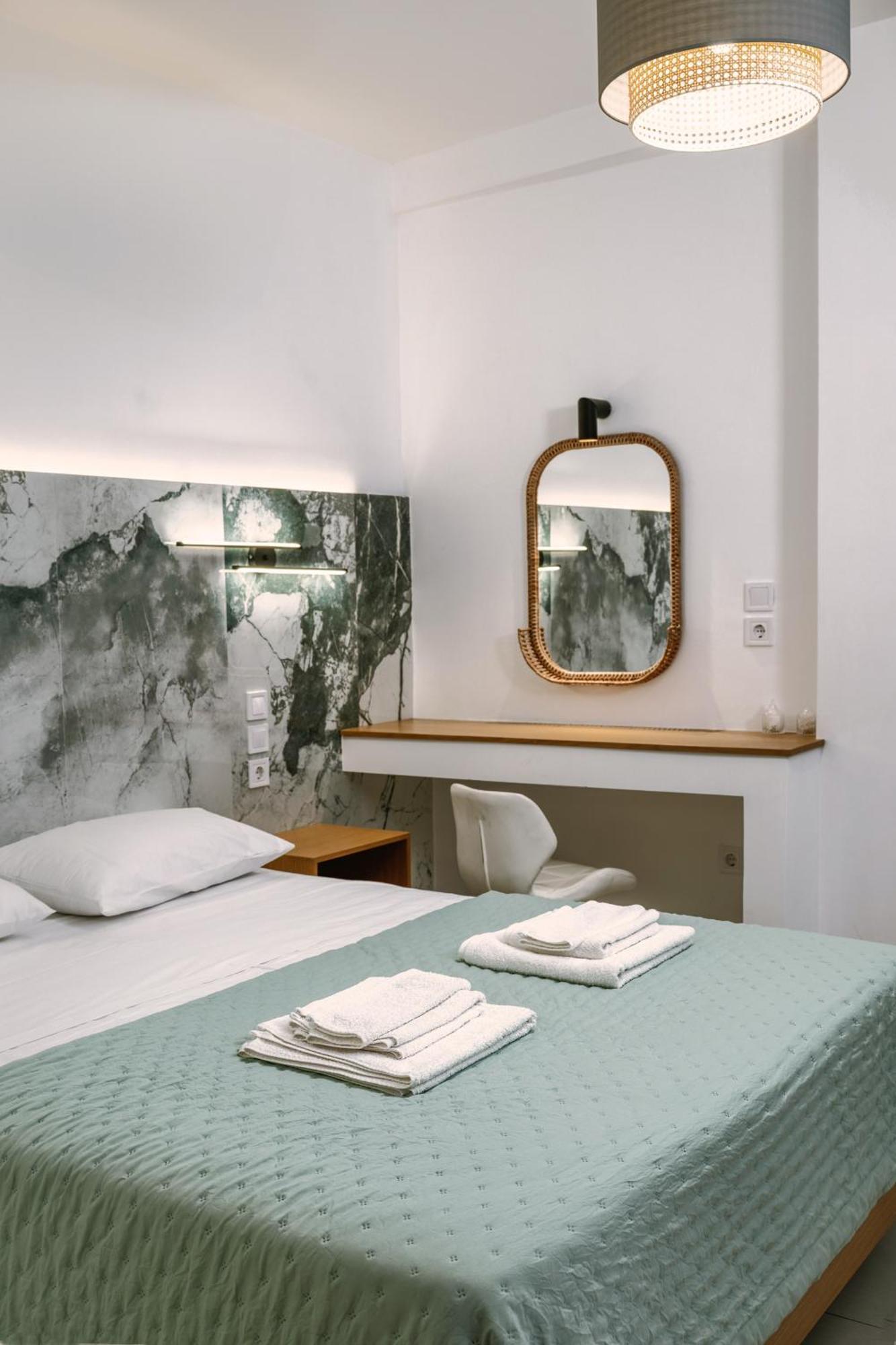 Apartment Ionis Seafront *